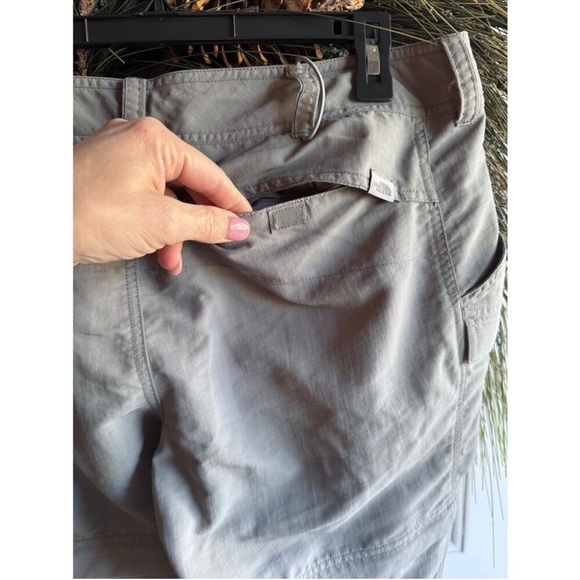 THE NORTH FACE women’s convertible hiking pants size 12 grey color - Picture 13 of 15